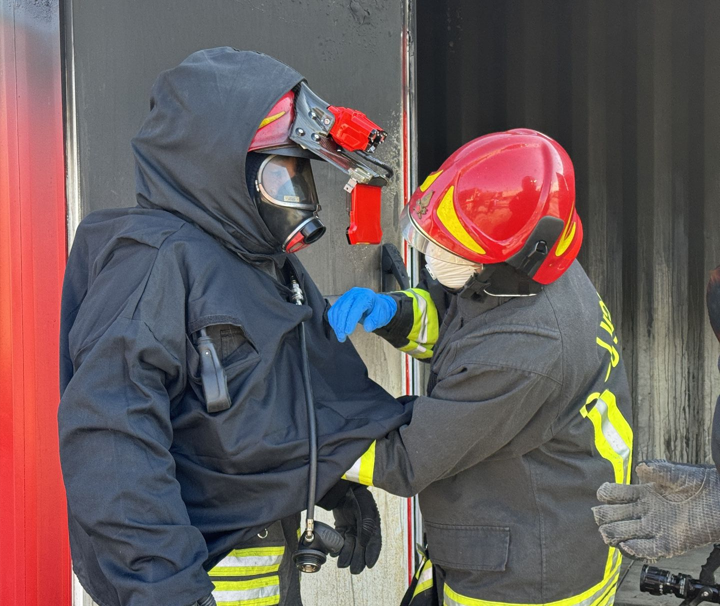 Firefighters in Bologna before the iFalconHM test