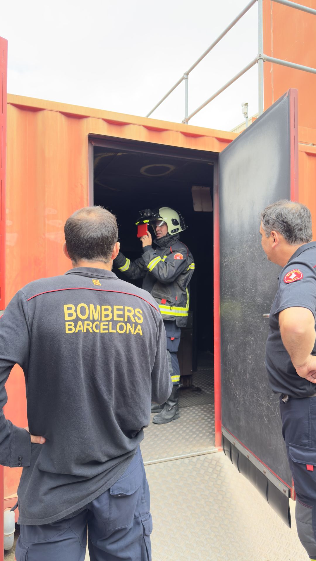 A Barcelona firefighter getting ready for a test