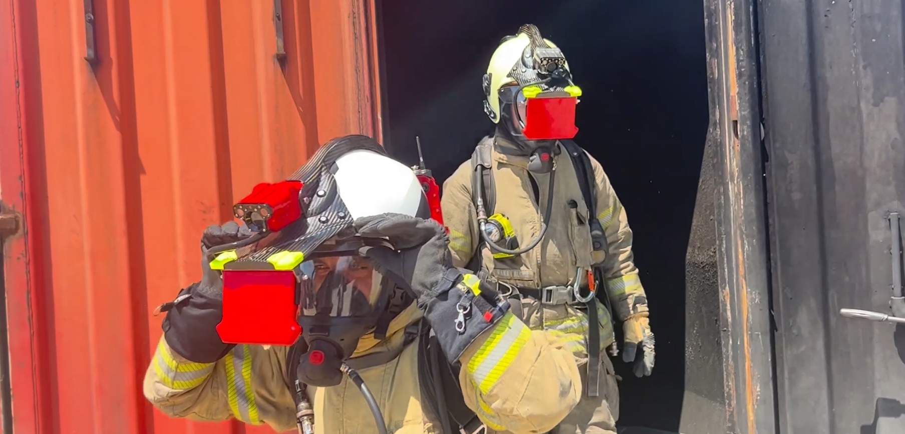 Turkish firefighters in Istanbul with iFalconHM Turkish firefighters testing iFalconHM