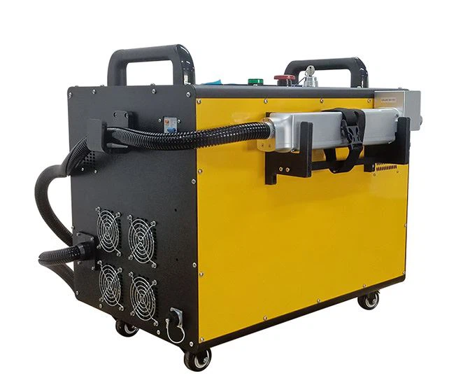 ﻿100W Fiber Laser Cleaning Machine For Auto Parts Cleaning  Or Cleaning Service